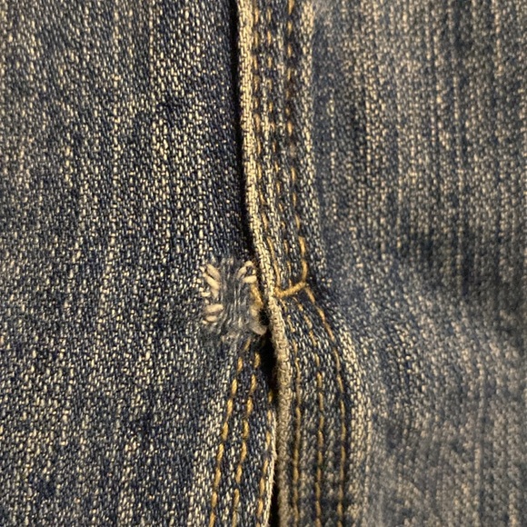 Squeeze Stephen Hardy Denim Skirt - Picture 5 of 7